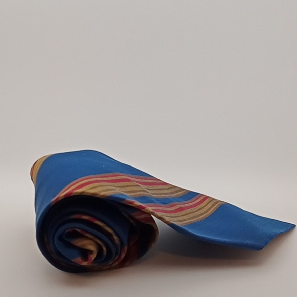 Caslon Men's Blue Tie with Multicolor Stripes 100% Polyester Washable By Castle! - Picture 3 of 9